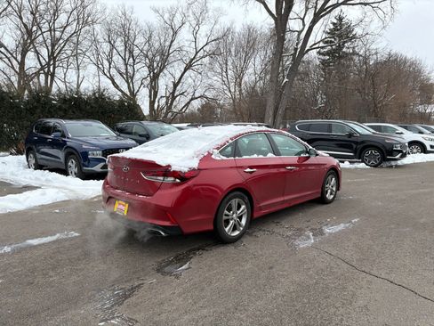Used 2018 Hyundai Sonata SEL image 2