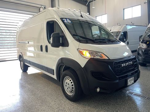 Used 2026 RAM ProMaster 2500 w/ Convenience Group FWD image 1