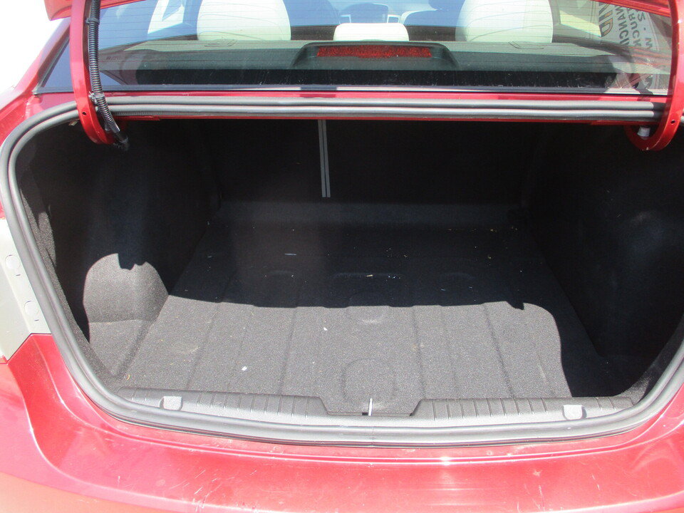 Used 2011 Chevrolet Cruze LT FWD image 6