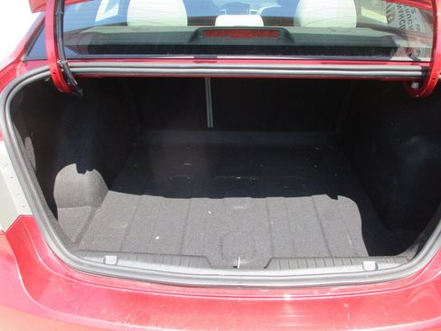 Used 2011 Chevrolet Cruze LT FWD image 6