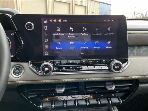 Used 2024 Chevrolet Colorado ZR2 w/ ZR2 Convenience Package III image 16