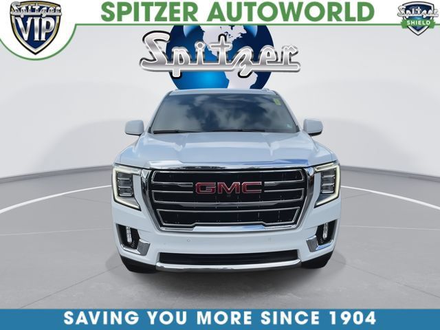 Used 2022 GMC Yukon SLT w/ SLT Premium Package AWD/4WD image 3