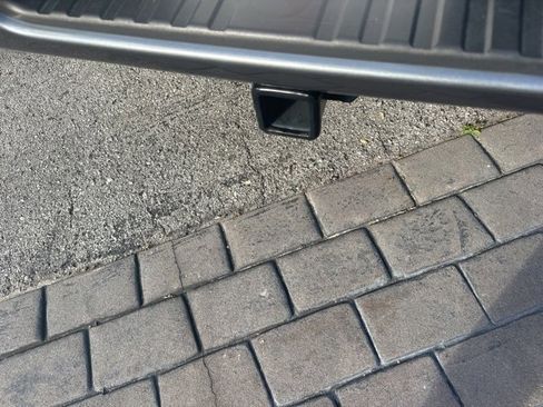 Used 2022 Chevrolet Colorado LT w/ LT Convenience Package image 55