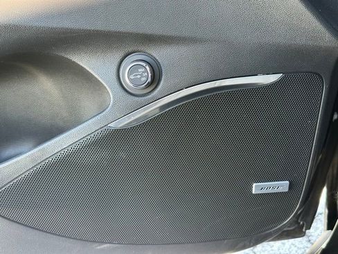 Used 2023 Buick Enclave Avenir w/ Avenir Technology Package image 27