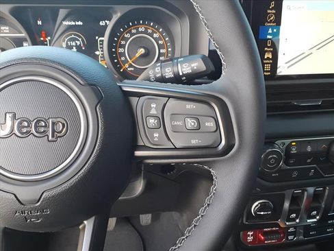 New 2026 Jeep Wrangler Rubicon w/ Technology Group image 15