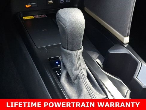 Used 2025 Toyota Camry LE image 14