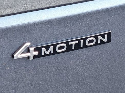 Certified 2023 Volkswagen Atlas SEL Premium AWD/4WD image 35