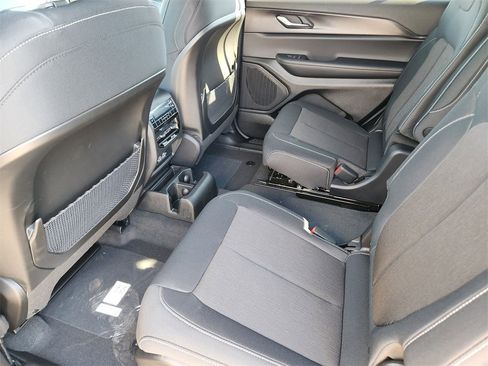 New 2025 Jeep Grand Cherokee L Laredo image 20