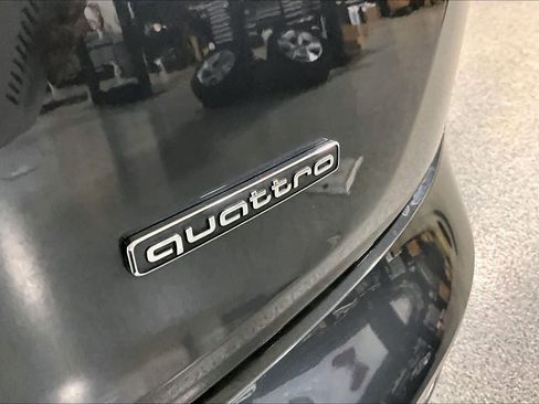 Used 2020 Audi Q5 2.0T Premium image 9