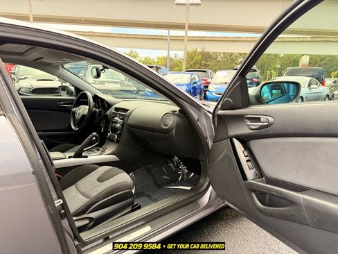 Used 2004 MAZDA RX-8 w/ MT Touring Pkg RWD image 25