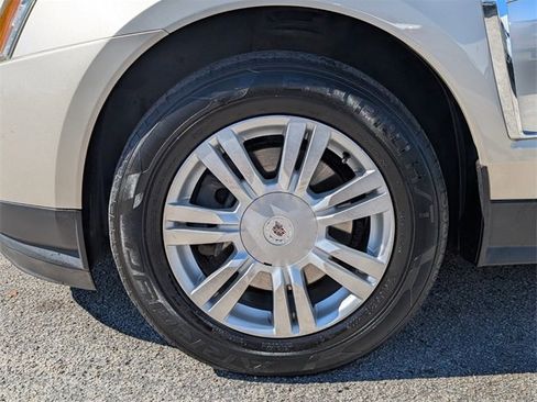 Used 2016 Cadillac SRX Luxury image 5