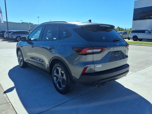 Used 2025 Ford Escape ST-Line image 3
