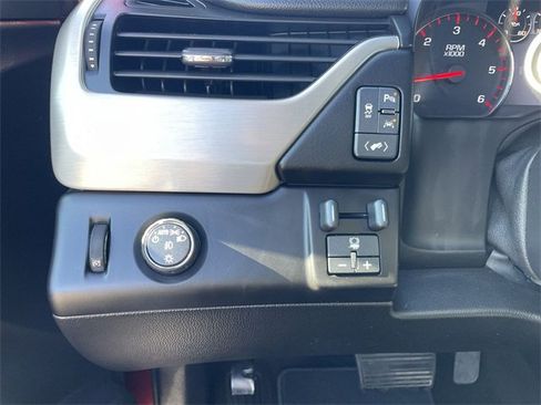 Used 2016 GMC Yukon Denali w/ Open Road Package image 18