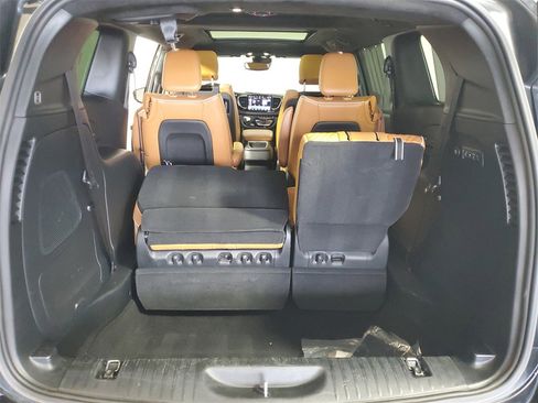 Used 2023 Chrysler Pacifica Pinnacle w/ Trailer Tow Group image 26