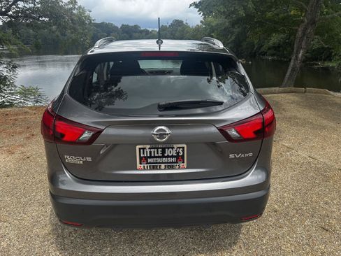 Used 2019 Nissan Rogue Sport SV w/ All-Weather Package AWD/4WD image 7