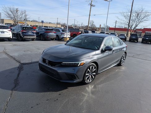 Used 2024 Honda Civic EX-L image 5