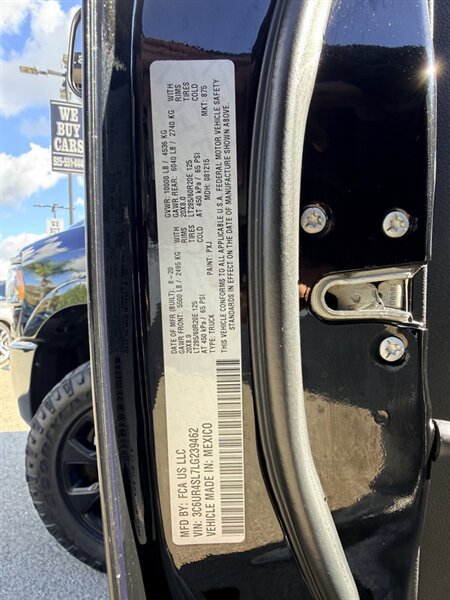 Used 2020 RAM 2500 Limited RWD image 30