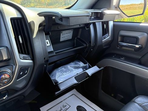 Used 2018 Chevrolet Silverado 1500 LT w/ All Star Edition image 47