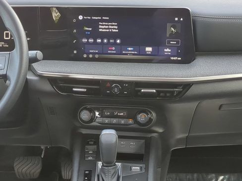 Certified 2026 Nissan Kicks SV FWD image 18