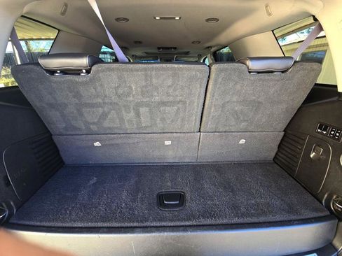 Used 2017 Chevrolet Tahoe LT image 37