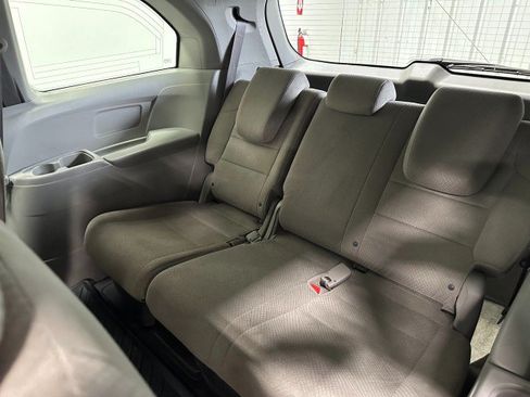 Used 2014 Honda Odyssey LX image 27