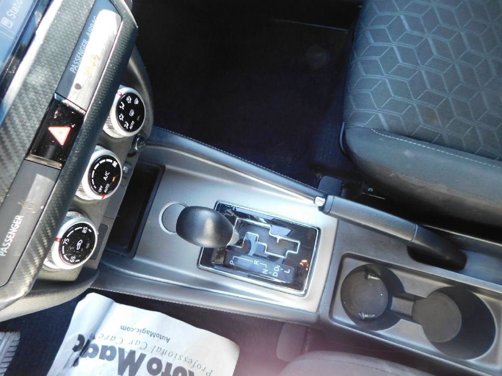 Used 2020 Mitsubishi Outlander Sport ES FWD image 31