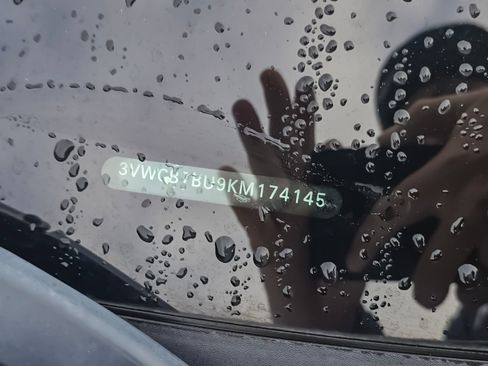 Used 2019 Volkswagen Jetta S FWD image 2