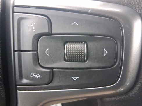 Used 2022 Chevrolet Silverado 1500 LTZ image 23