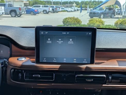 Used 2020 Lincoln Aviator Reserve w/ Equipment Group 201A AWD/4WD image 22