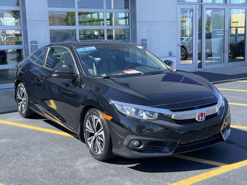 Certified 2018 Honda Civic EX-T image 1