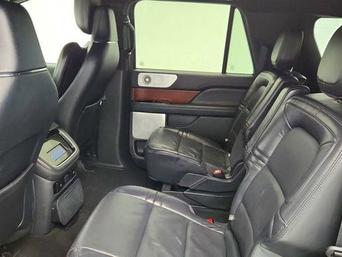 Used 2022 Lincoln Navigator L Reserve image 22