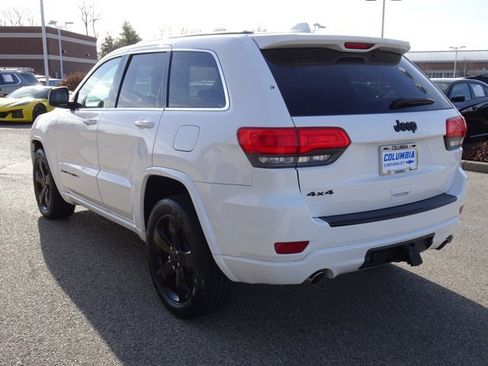 Used 2015 Jeep Grand Cherokee Altitude image 5