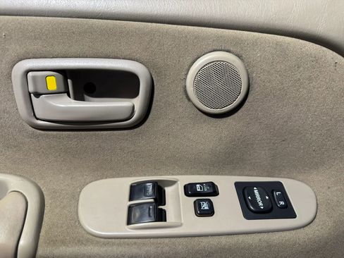 Used 2006 Toyota Tundra SR5 AWD/4WD image 8