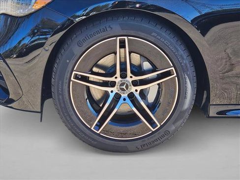 Used 2026 Mercedes-Benz E 350 Sedan image 18