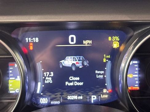 Used 2023 Jeep Wrangler Unlimited w/ Convenience Group image 18