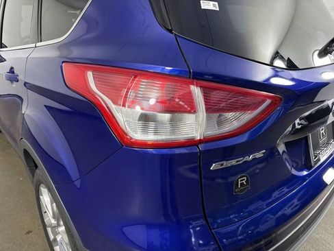 Used 2016 Ford Escape Titanium image 28