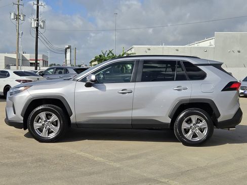 Used 2025 Toyota RAV4 XLE FWD image 6
