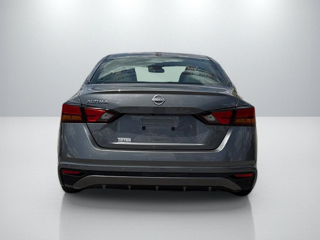 Used 2025 Nissan Altima 2.5 SV FWD image 6