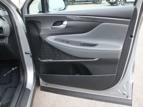 Used 2022 Hyundai Santa Fe SEL w/ Convenience + Premium Package AWD/4WD image 32