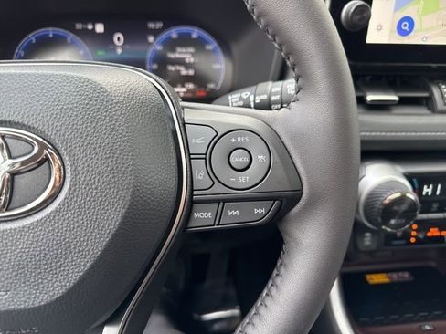 Used 2025 Toyota RAV4 Limited w/ Advanced Technology Package image 19