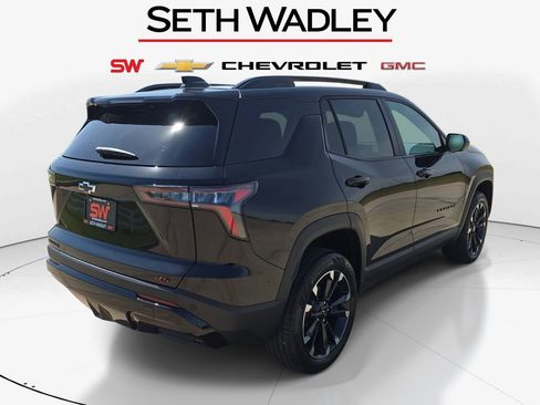New 2026 Chevrolet Equinox RS w/ Convenience Package III FWD image 7