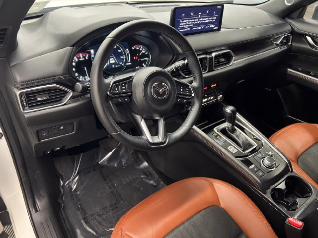 Used 2024 MAZDA CX-5 Carbon Edition AWD/4WD image 16