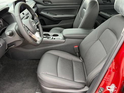 New 2026 Nissan Altima 2.5 SV FWD image 10