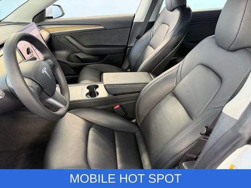 Used 2023 Tesla Model 3 Standard Range RWD image 5