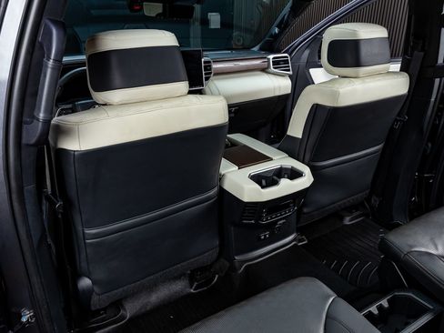 Used 2023 Toyota Sequoia Capstone AWD/4WD image 35