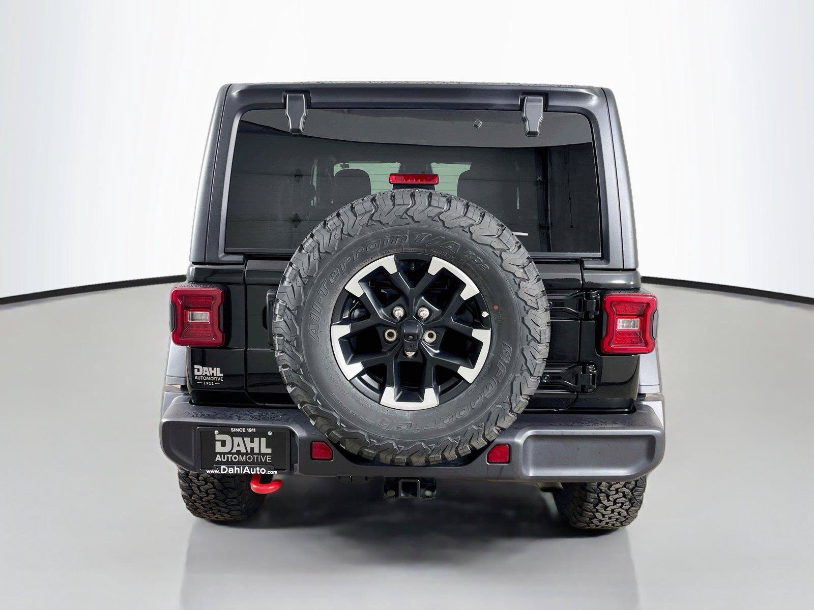 Used 2026 Jeep Wrangler Unlimited Rubicon AWD/4WD image 12