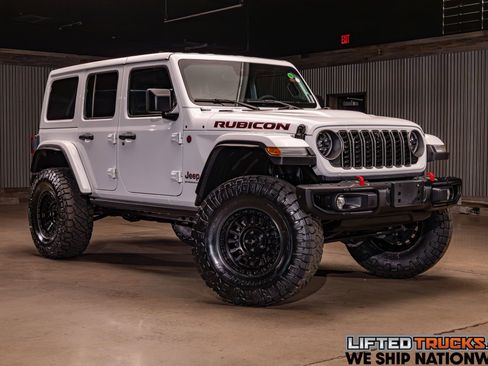 Used 2025 Jeep Wrangler Unlimited Rubicon AWD/4WD image 1