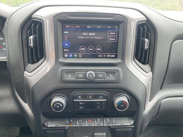 Used 2022 Chevrolet Silverado 1500 Custom Trail Boss w/ Safety Confidence Package AWD/4WD image 13