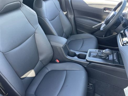 New 2026 Toyota Corolla Cross XLE image 25