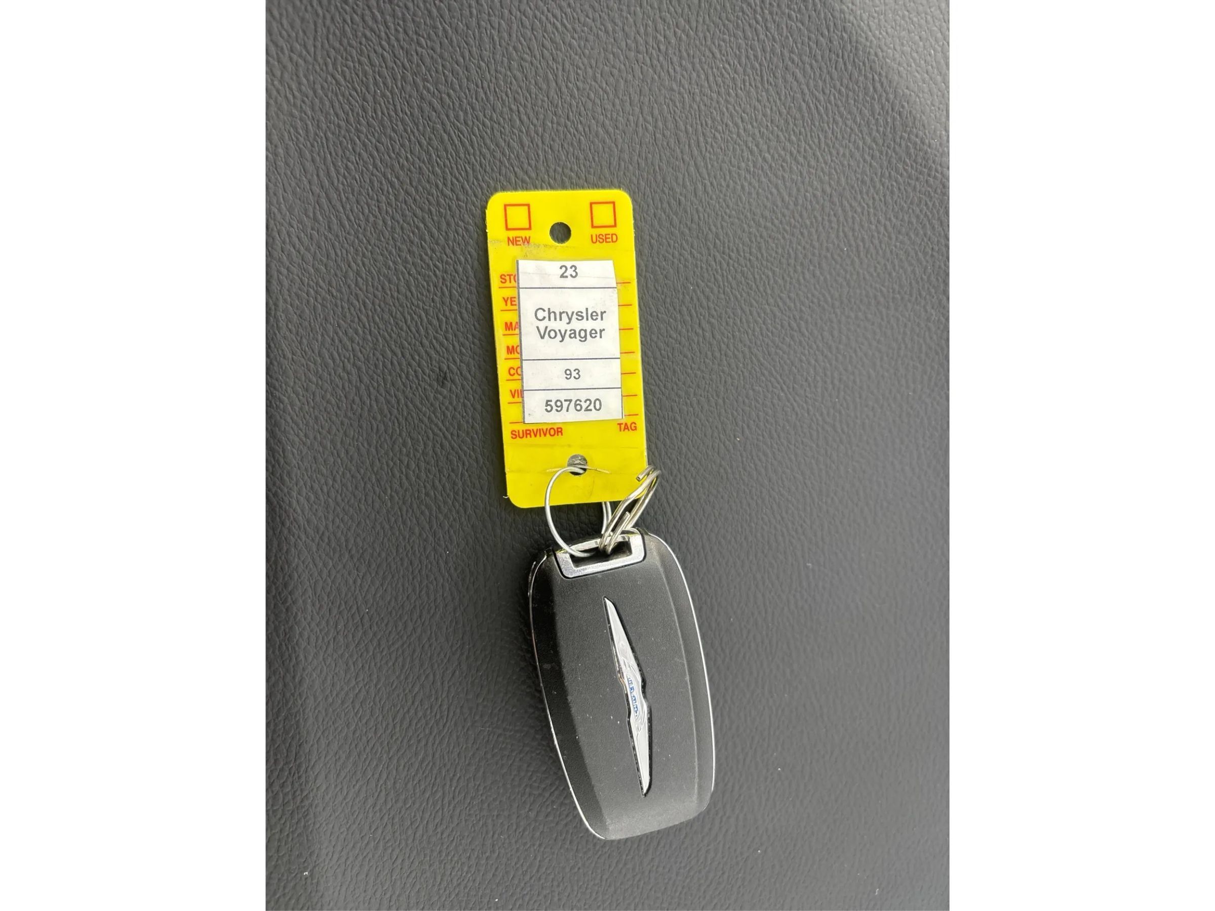 Used 2023 Chrysler Voyager LX FWD image 37